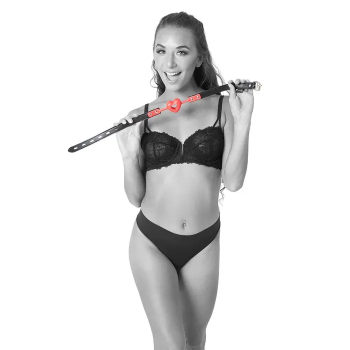 Vibrators Sportsheets Amor Ball Gag Red Vibrators Sportsheets Amor Ball Gag Red