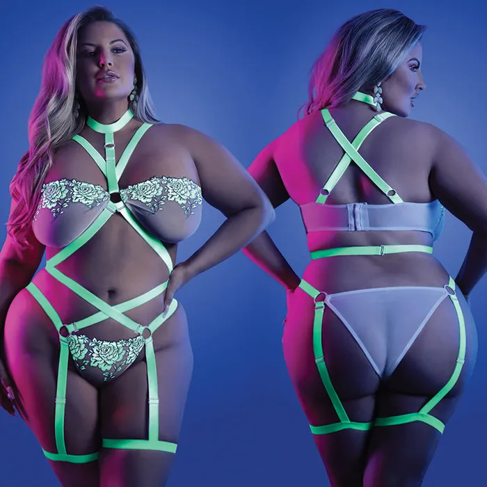 Female Sex Toys Fantasy Lingerie Glow Night Vision Strappy TeddyNeon Green QUEENBoxed FANTASY LINGERIE Female Sex Toys Fantasy Lingerie Glow Night Vision Strappy TeddyNeon Green QUEENBoxed FANTASY LINGERIE